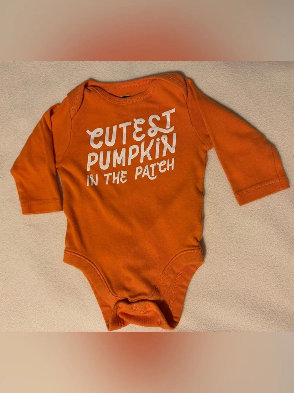 Old Navy Onesies 3-6m Mummy Raccoon Pumpkin Orange Gray White Lot/3 Long Sleeves